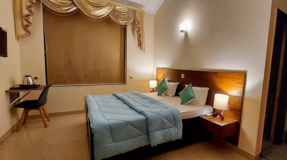 Luxury Cottage by iTvara | 2 Bedrooms near Ganges Villa in Rishikesh