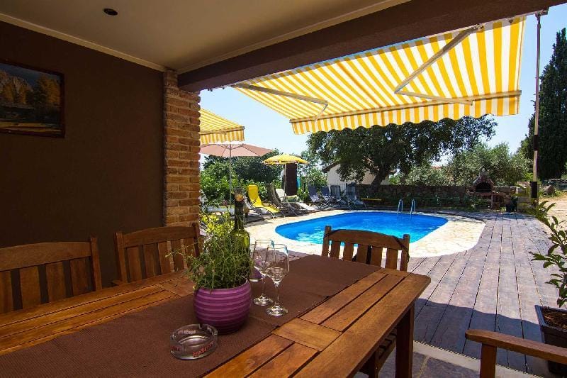 Holiday house NOVKOVIC Apartment in Primorje-Gorski Kotar County