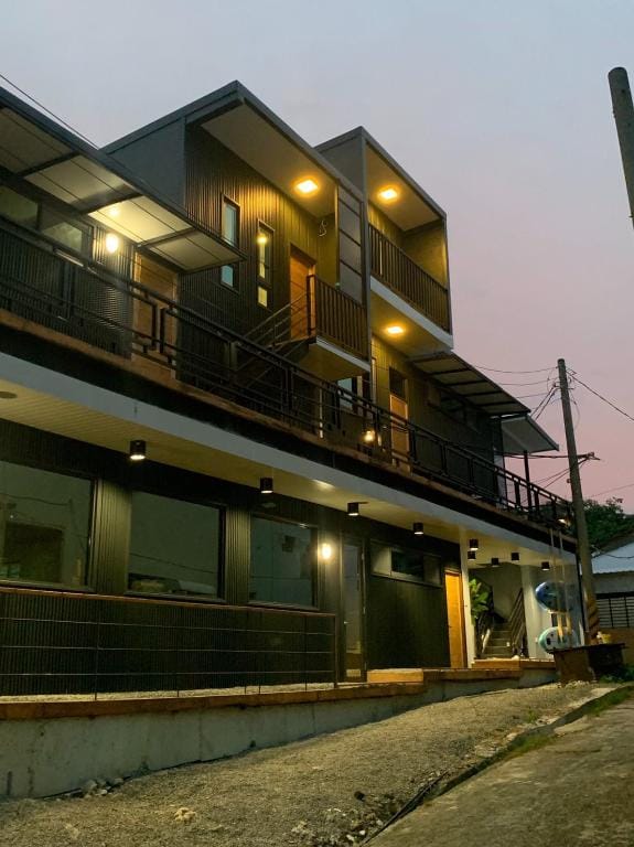 Wootz - Comfy Quad Room Vacation rental in Kaohsiung