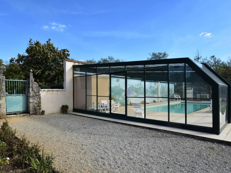 Cosy holiday home with pool Vacation rental in Occitanie