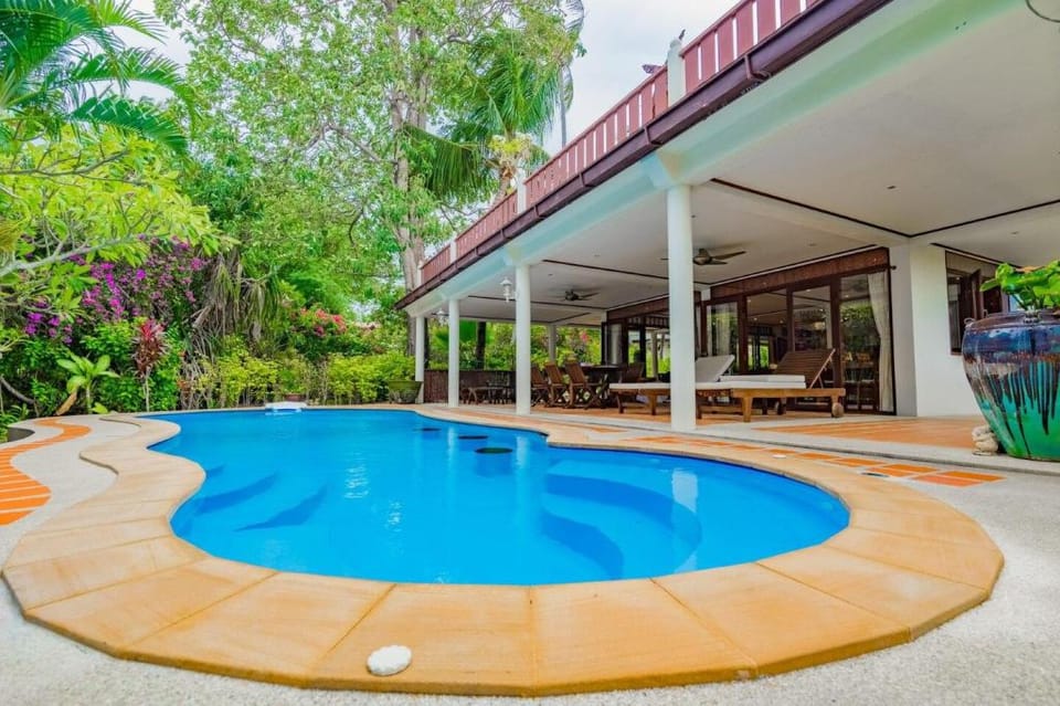 Beachside 4 BR Villa | 1 Minute Walk To The Beach  Villa in Ko Samui
