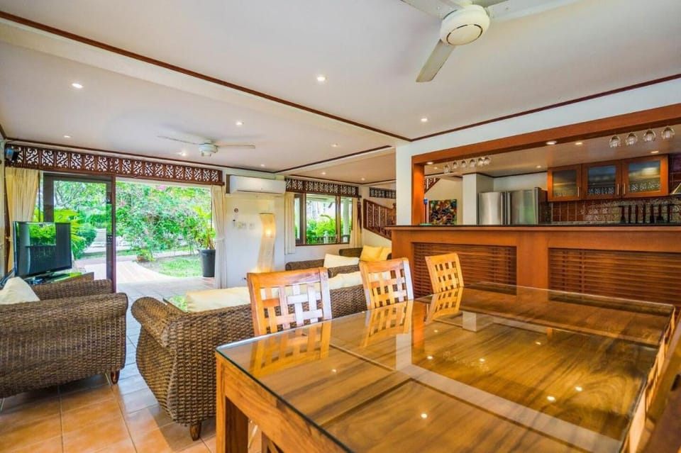 Beachside 4 BR Villa | 1 Minute Walk To The Beach  Villa in Ko Samui