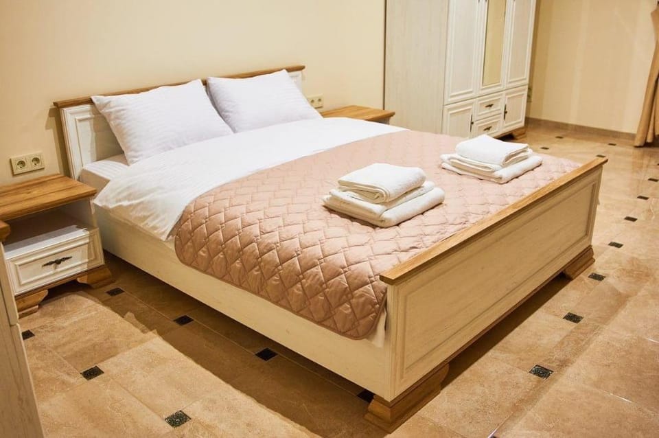 Guest House Nikolaevsky Apartment in Odessa Oblast