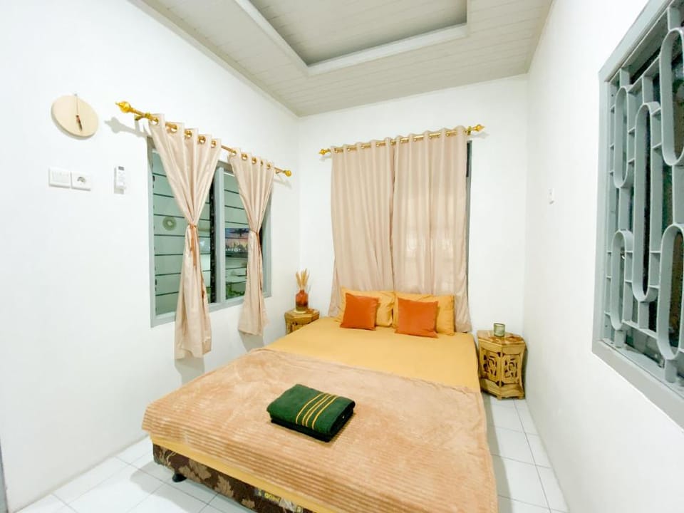 Casa de Bohemia - Beautiful 3BR House in Semarang Vacation rental in Indonesia