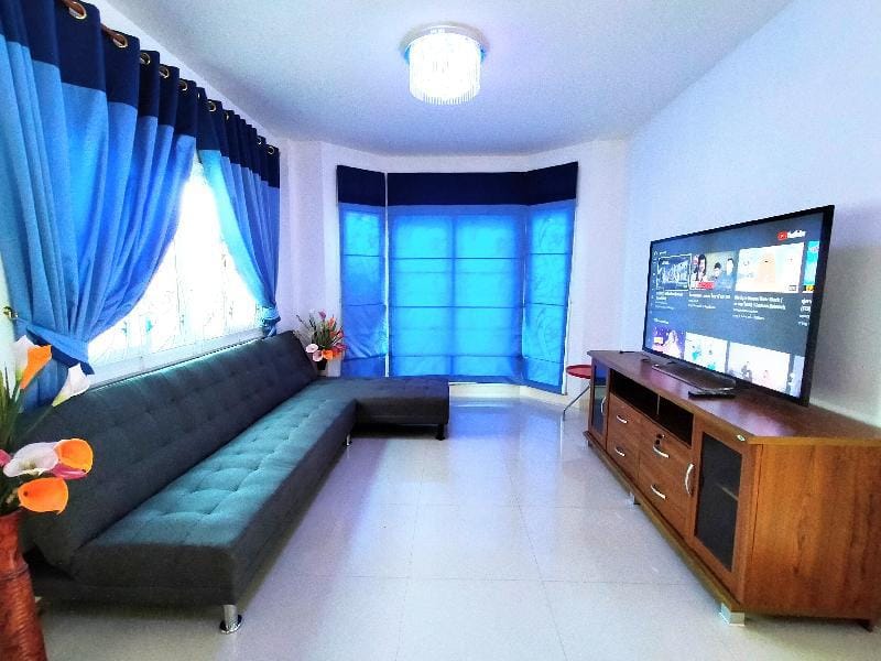 Grande Pool Villa Villa in Chon Buri Changwat