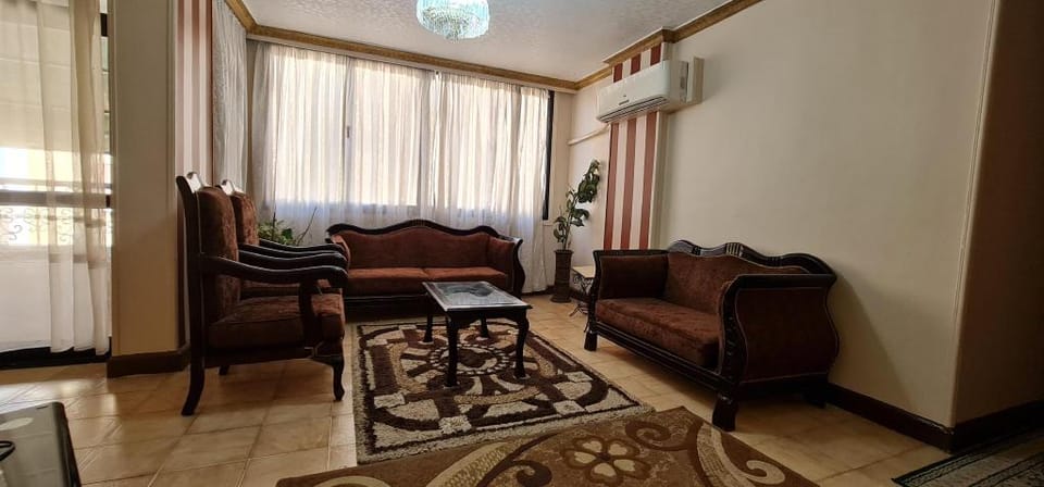 Comfy 3 Bedrooms Apartment (87) Apartment in Cairo Governorate