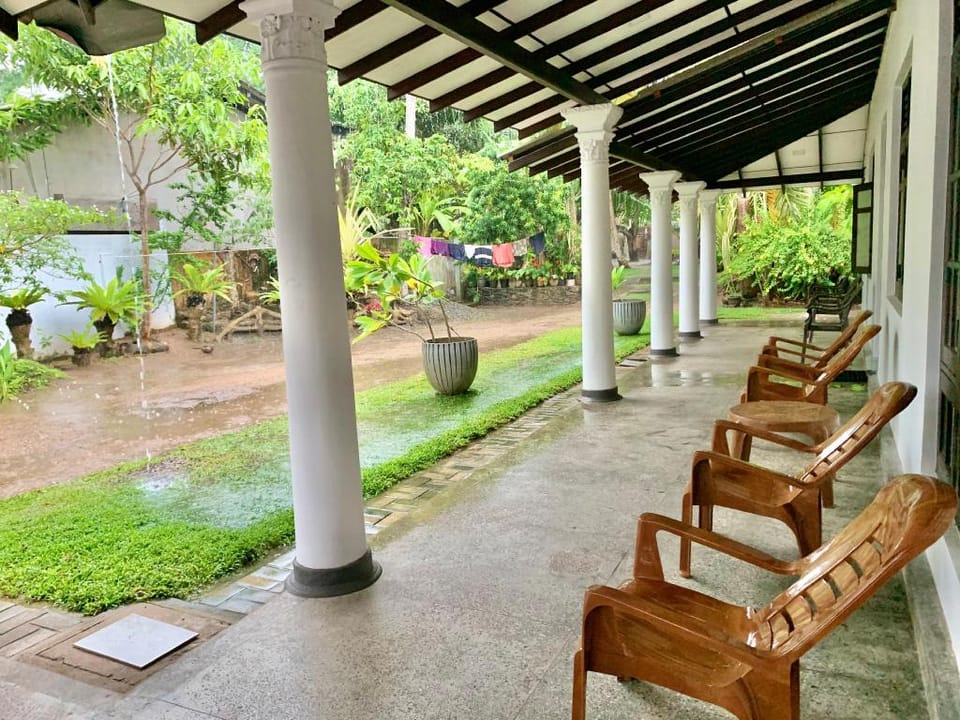 Pandula Villa 390 Bed and Breakfast in Southern Province