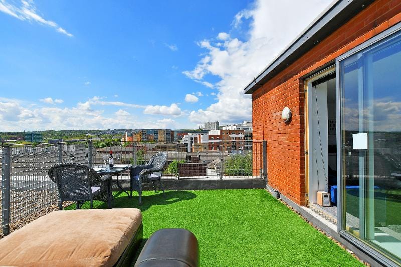 Sheffield Penthouse ★Rooftop Terrace FREE Parking★ Apartment in Sheffield
