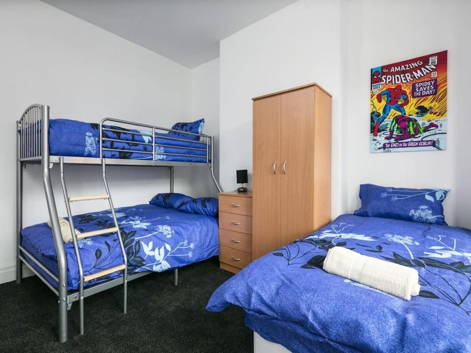 Shared Short Term South Manchester Accommodation Vacation rental in Stretford