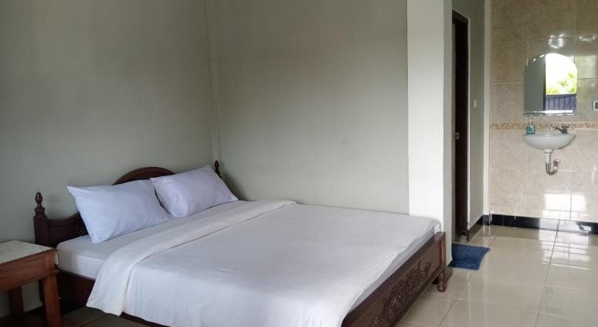 Estevania Lodge Hotel in Indonesia