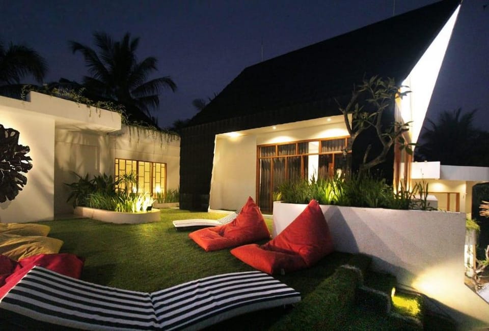 Onesouth Banyuwangi Pulau Merah Hotel in East Java