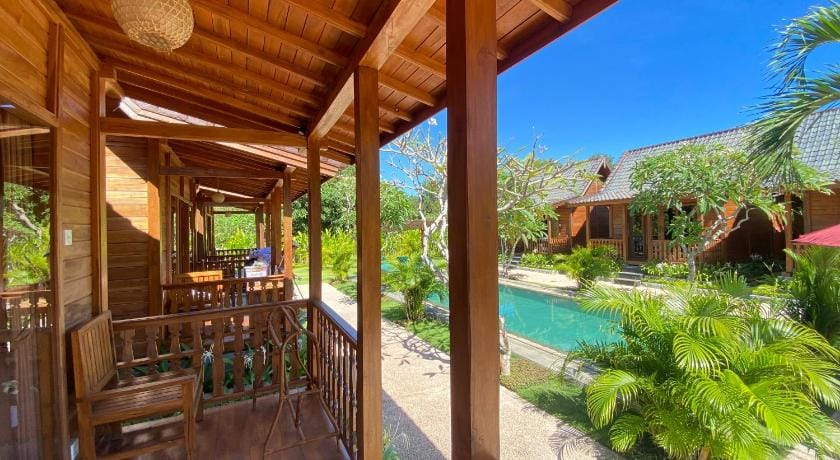 Uluwatu Wooden Villa Hotel in Bali
