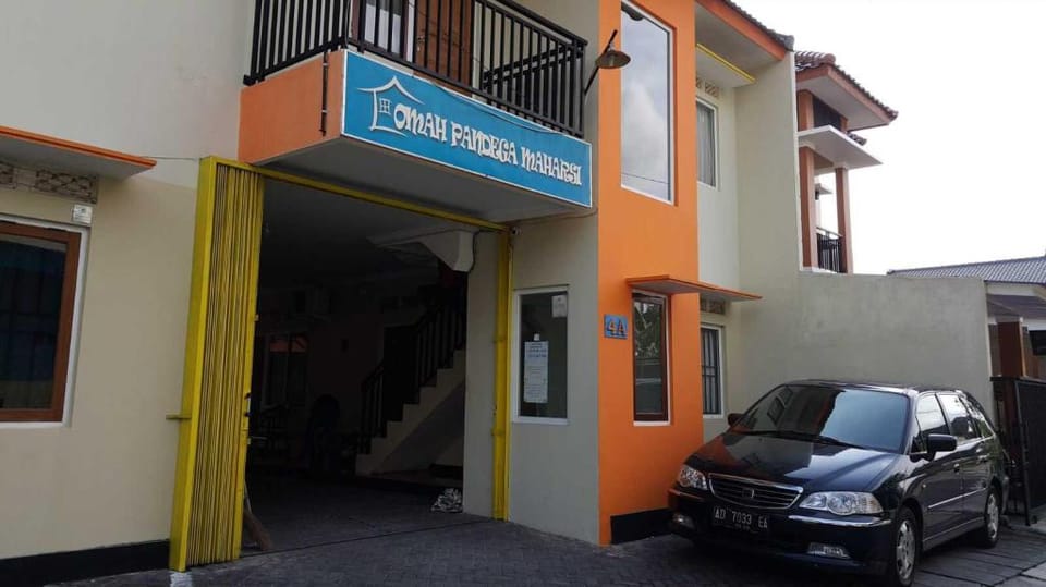Kost Exclusive Omah Pandega Maharsi Syariah Apartment in Special Region of Yogyakarta