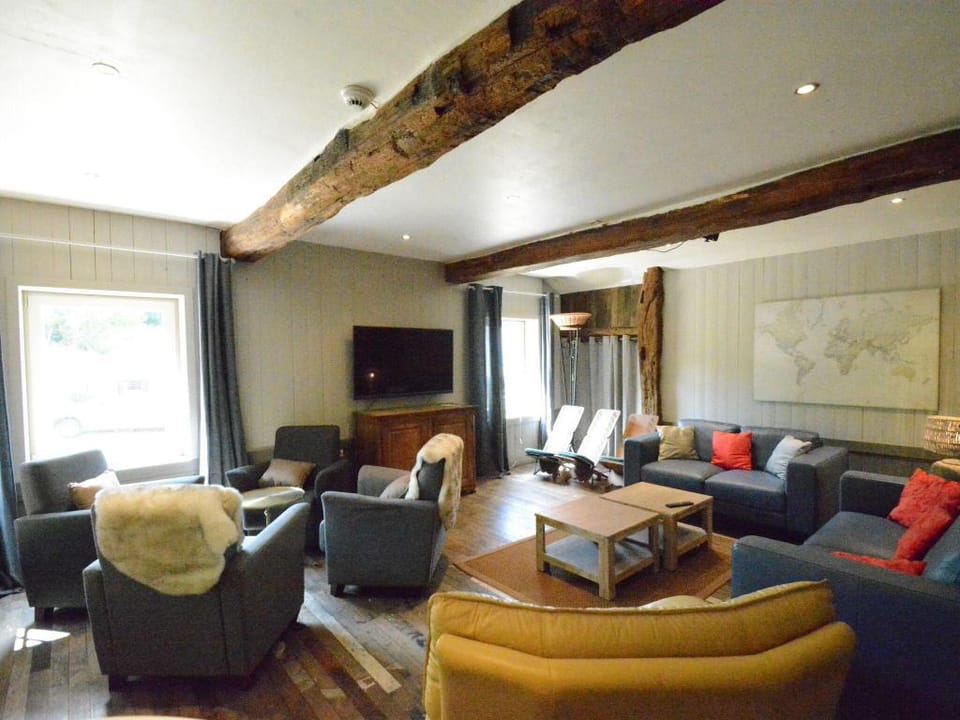 Stunning home in Bièvre with  Vacation rental in Wallonia, Belgium