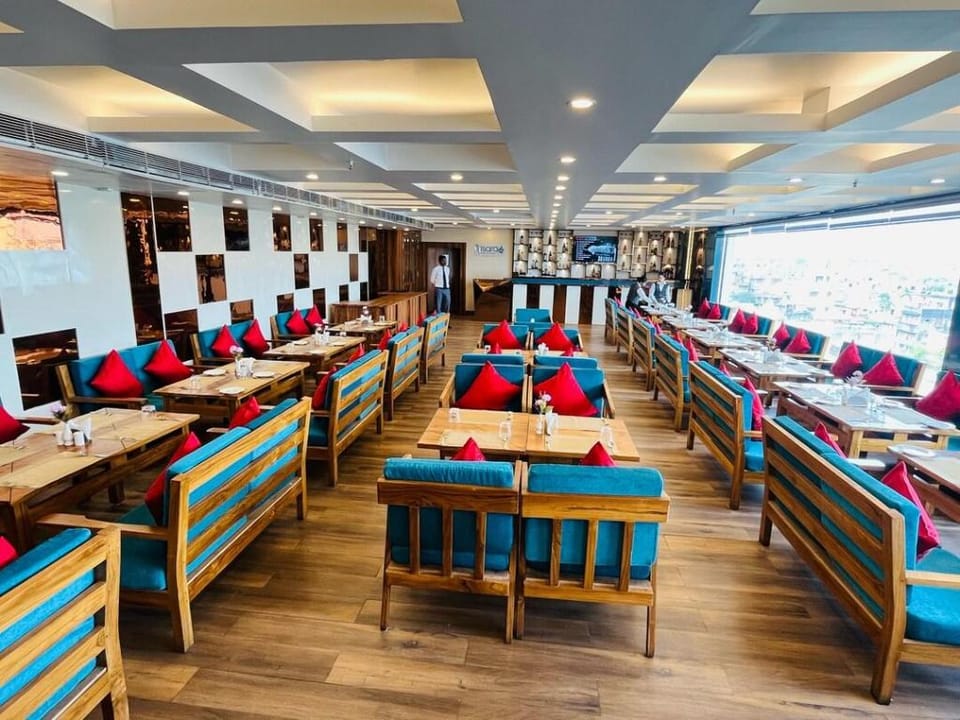 THE LANDMARK HOTEL Hotel in India