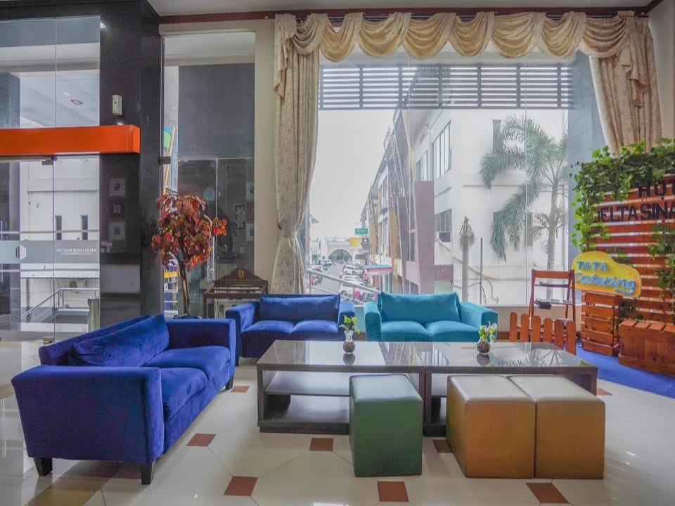 Collection O 90724 Hotel Sinar Sidoarjo Hotel in East Java