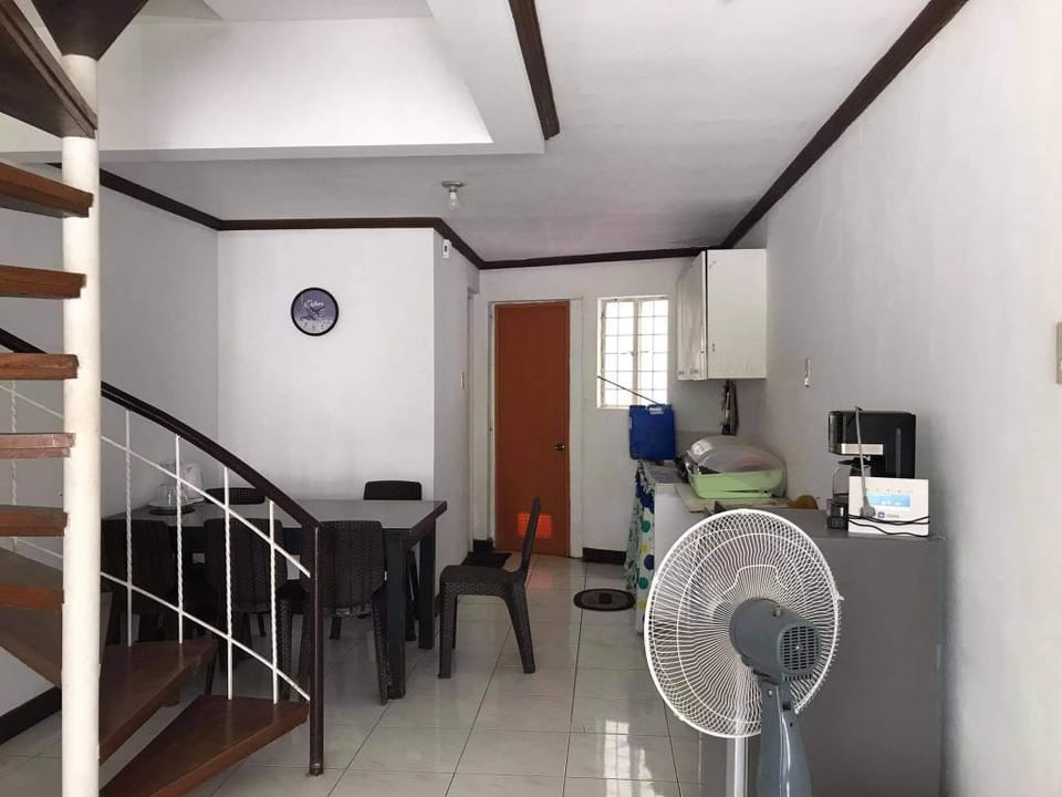 Sofichem Marketing Property - Townhouse Vacation rental in Tagaytay