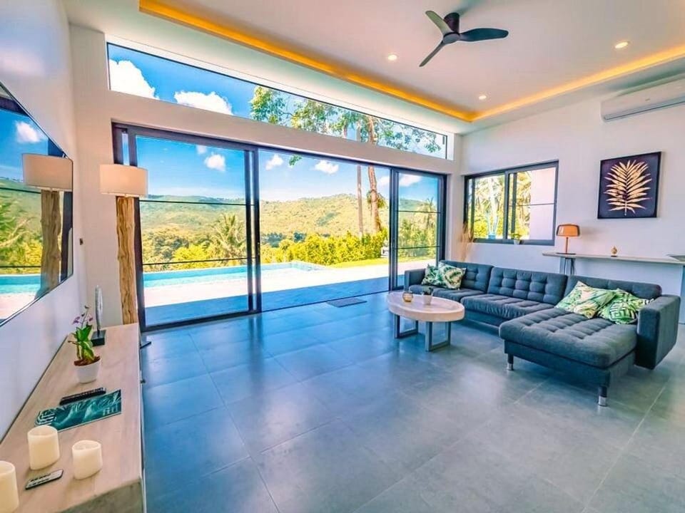 VILLA CLARISSE - PARADISIAC VIEW - 4 BEDROOMS Villa in Ko Samui