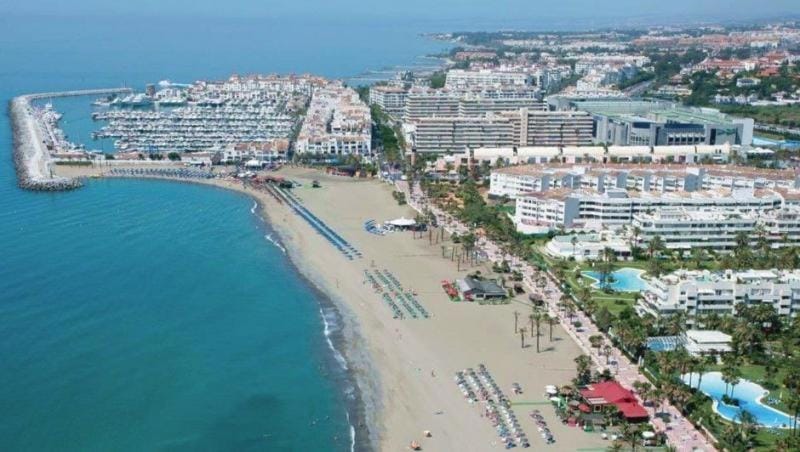 Apartamento NuevaBanus Apartment in Marbella