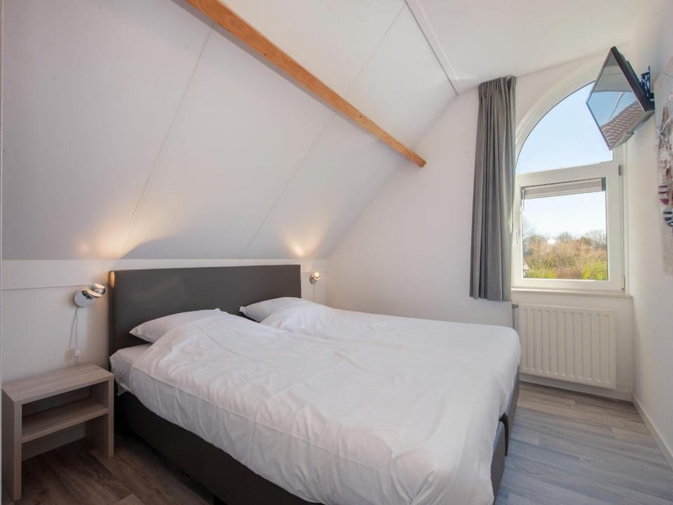 Holiday Home in Netherlands with Garden Terrace Villa in Kamperland