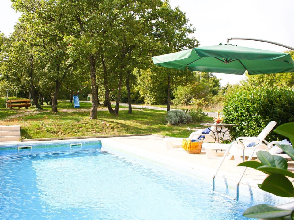 Villa with pool and covered terrace Villa in Istria County