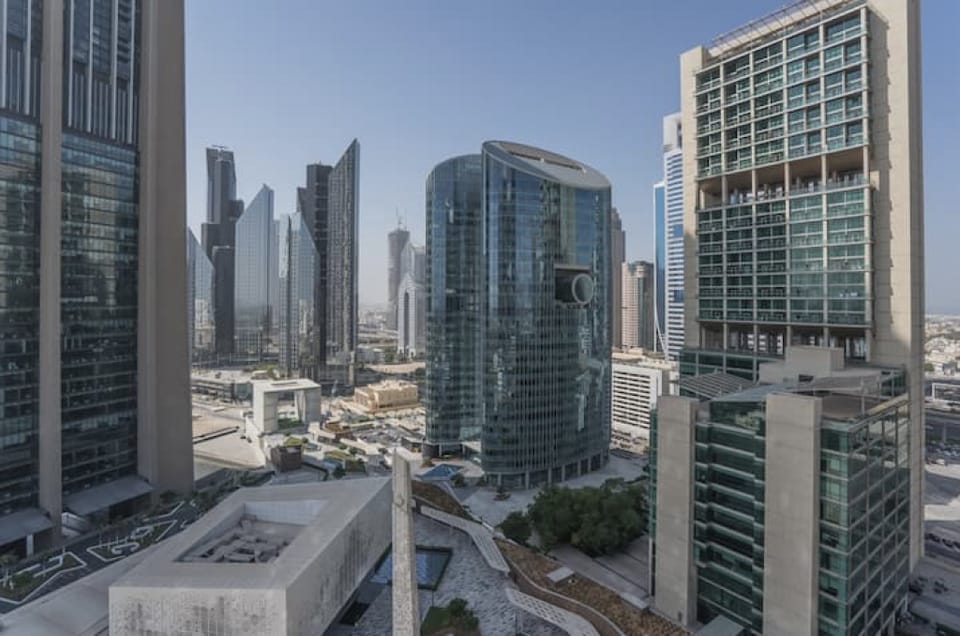Luxury Apartment in the Iconic Park Towers Apartment in Dubai