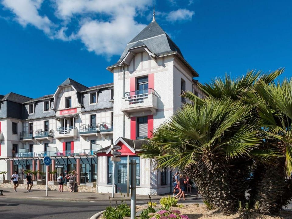Apartment in La Baule near the Beach Apartment in Pornichet