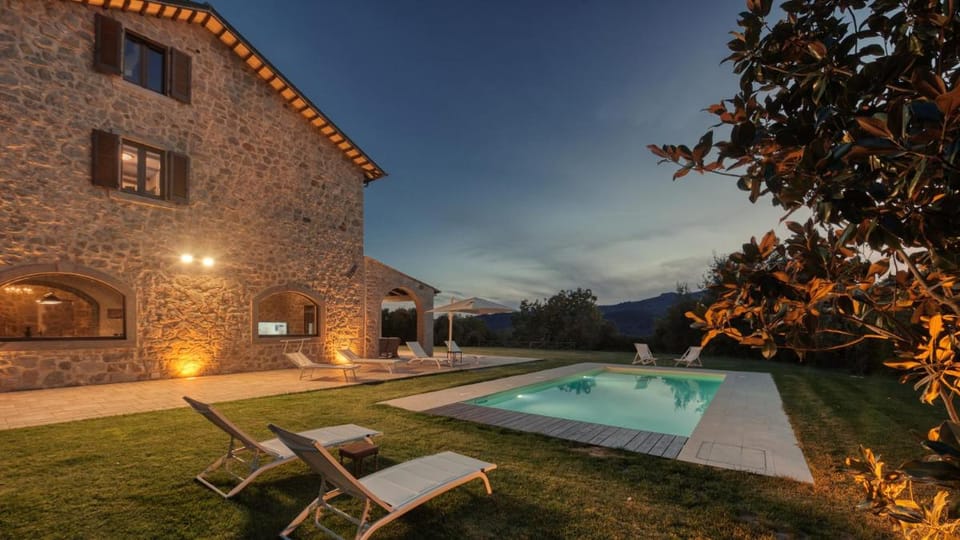 Casale del Castagneto 8, Emma Villas Villa in Lazio