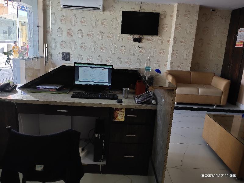 Closed hotel Apartment in Uttarakhand