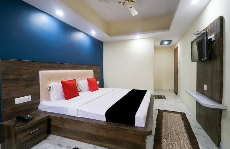 Closed hotel Apartment in Uttarakhand