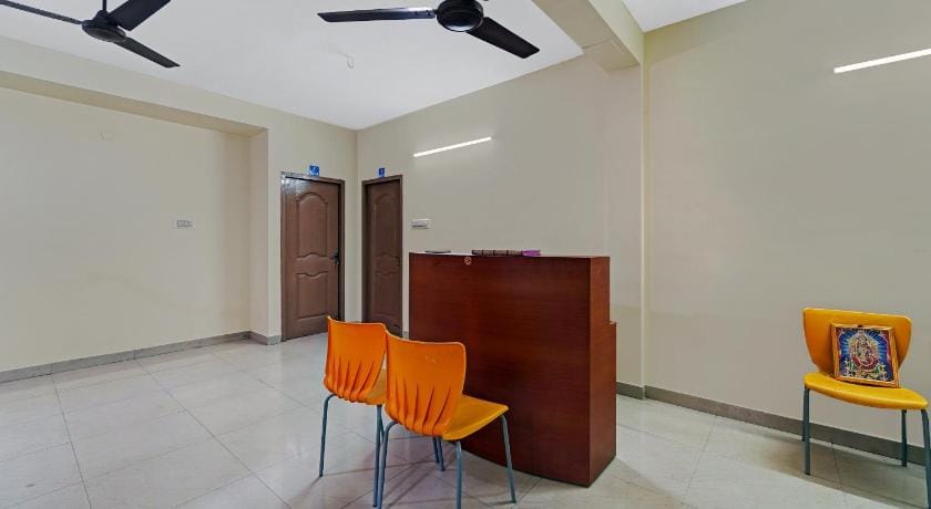 Collection O Senthamizh Residency Hotel in Chennai