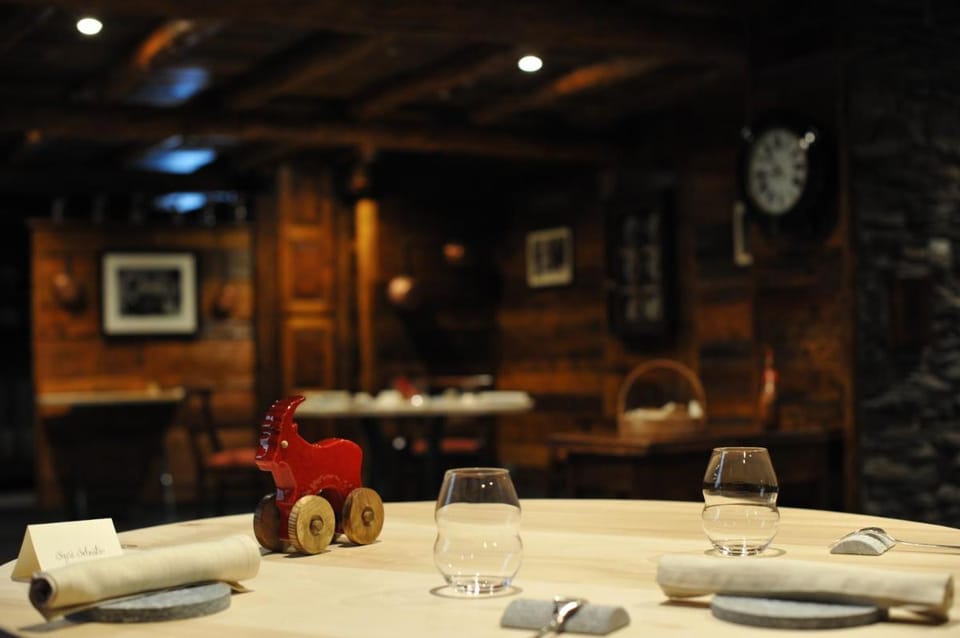 Café Quinson Relais de Charme Bed and Breakfast in Morgex
