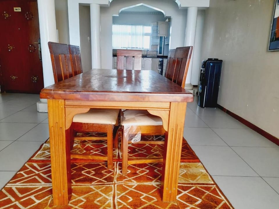 Stay.Plus Almasi Beachfront Apartments Apartment in Mombasa
