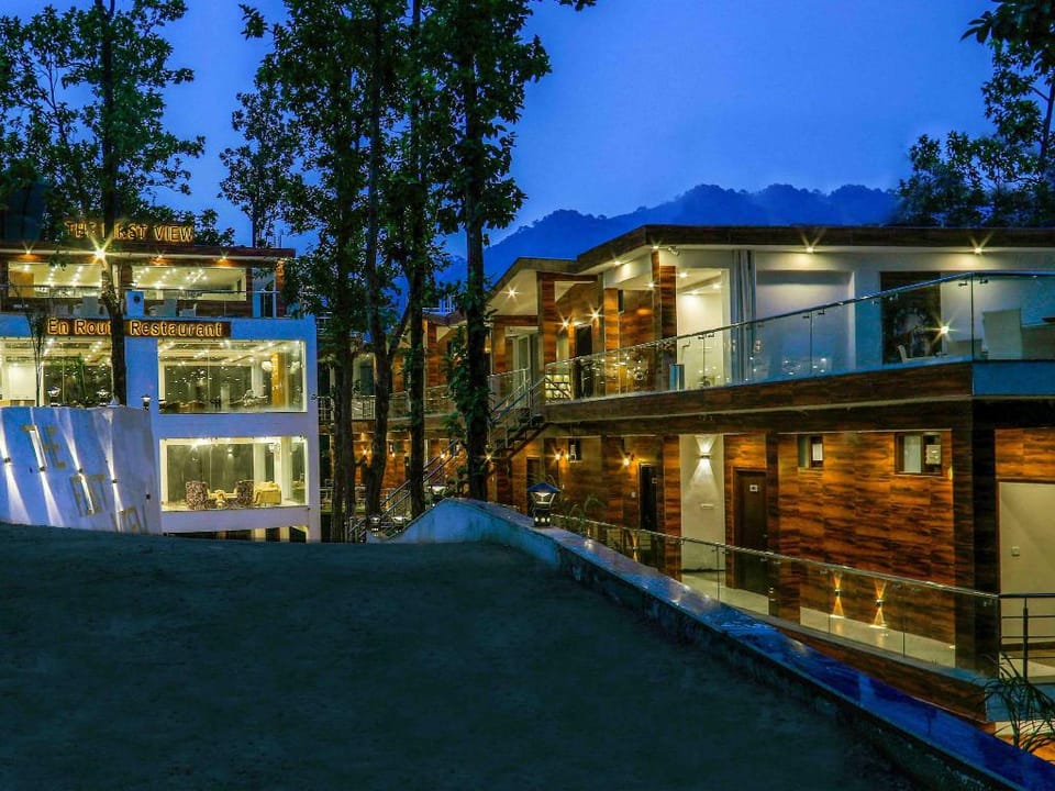 The First View Resort Lansdowne Hotel in Uttarakhand