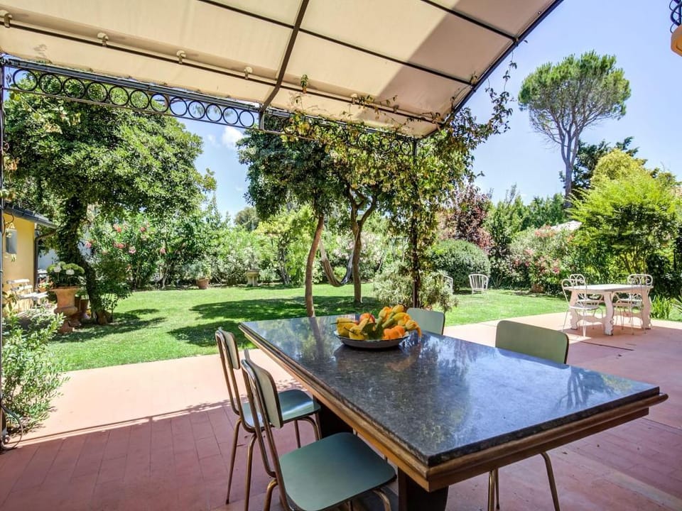 Pisa Getaway by the Tower Vacation rental in Pisa