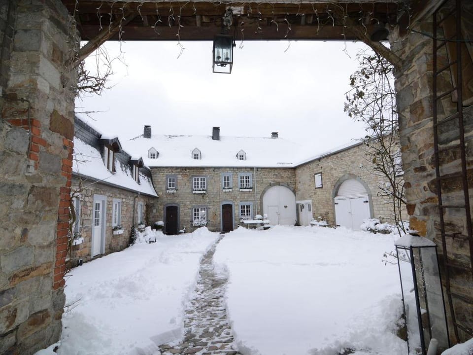 Medieval farmhouse with private garden Vacation rental in Wallonia, Belgium