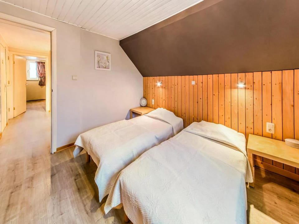 Modern Holiday Home in Lavacherie Vacation rental in Wallonia, Belgium