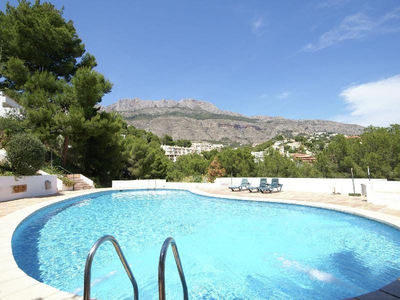 Amazing apartment in Unknown w/  Apartment in Marina Baixa