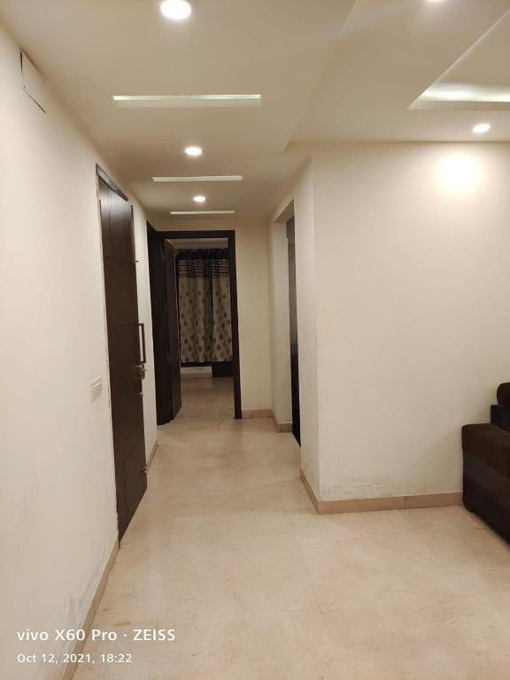 Gorgeous 3BHK Apartment | Close to Everything ! Apartment in New Delhi