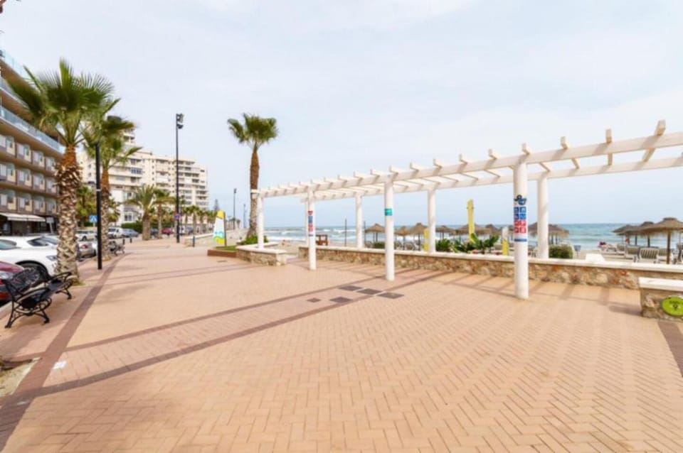 Primera Linea de playa en Fuengirola Apartment in Fuengirola