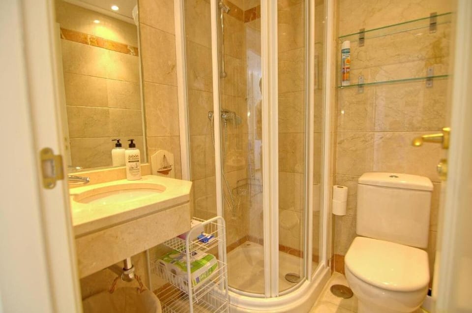BlueBay Apartement - CT 108 Apartment in Costa del Sol