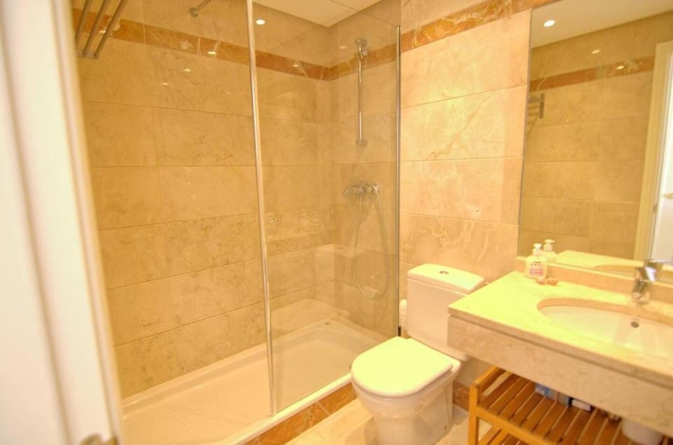 BlueBay Apartement - CT 108 Apartment in Costa del Sol