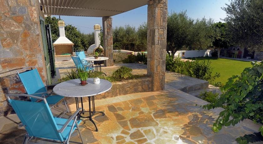 Athena Villas Olive Grove & Estate Vacation rental in Crete