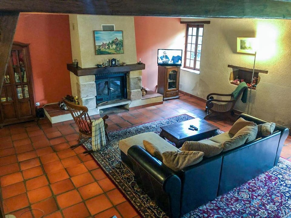 Delightful holiday home with a large private swimming pool, perfect for families Vacation rental in Centre-Val de Loire