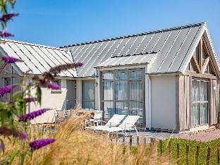 Villa near beach with infrared sauna Villa in Zeeland, Netherlands