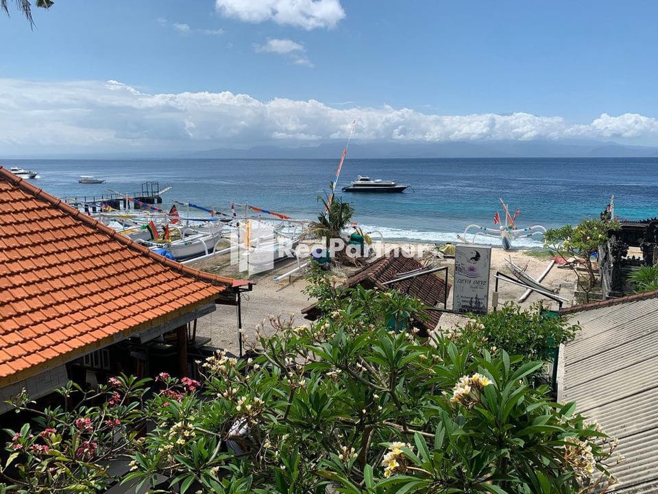 Deva Devi Beach Inn RedPartner Hotel in Nusapenida