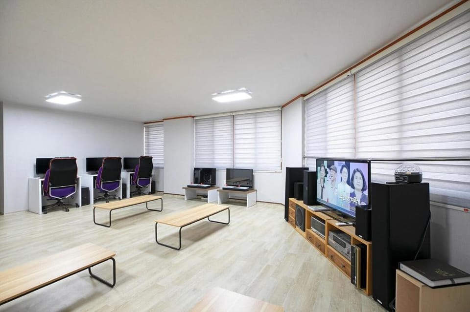 Busan Go House Pension Bed and Breakfast in Busan