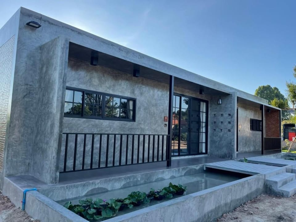 Mueang Bueng Kan Villas Villa in Laos
