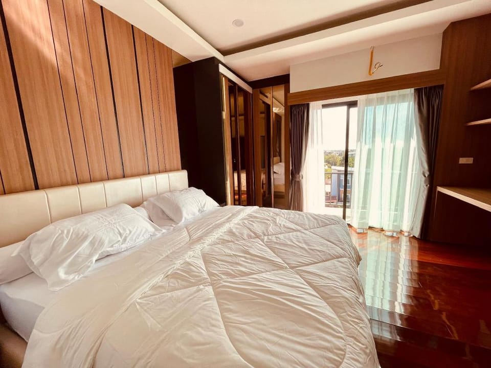 Rungpailin Place Apartment in Laos