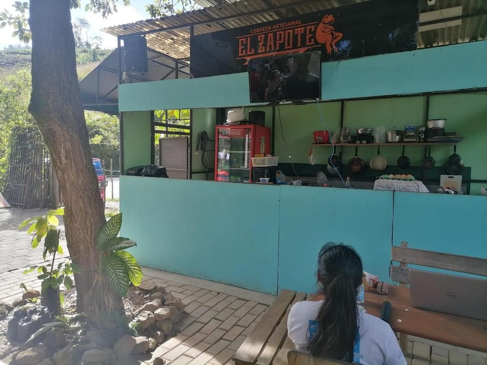 Rafting Hut By The River Apartment in Guatemala